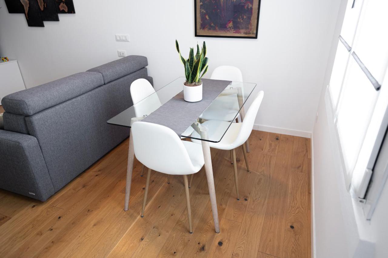 Appartamento Elegante Bilocale In De Angeli - Piazzale Siena Milano Esterno foto